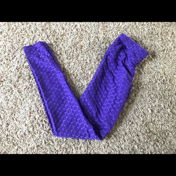 🔹3/$20 | 💜 Scrunch bottom, cheeky Leggings - Picture 3 of 3